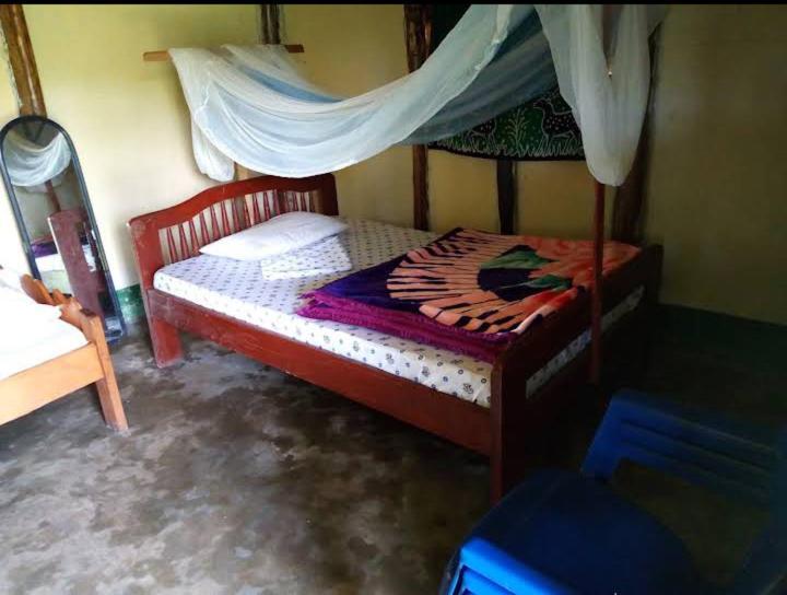 Lake Lyantonde Eco Campsite Original Fort Portal Kültér fotó